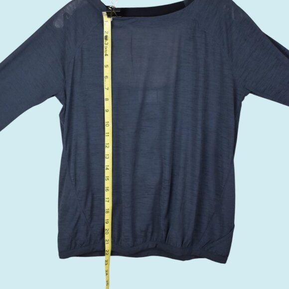 Athleta Clarity Top Medium Gray Open Back Semi-Sheer Yoga Pilates Athleisure - Picture 5 of 9